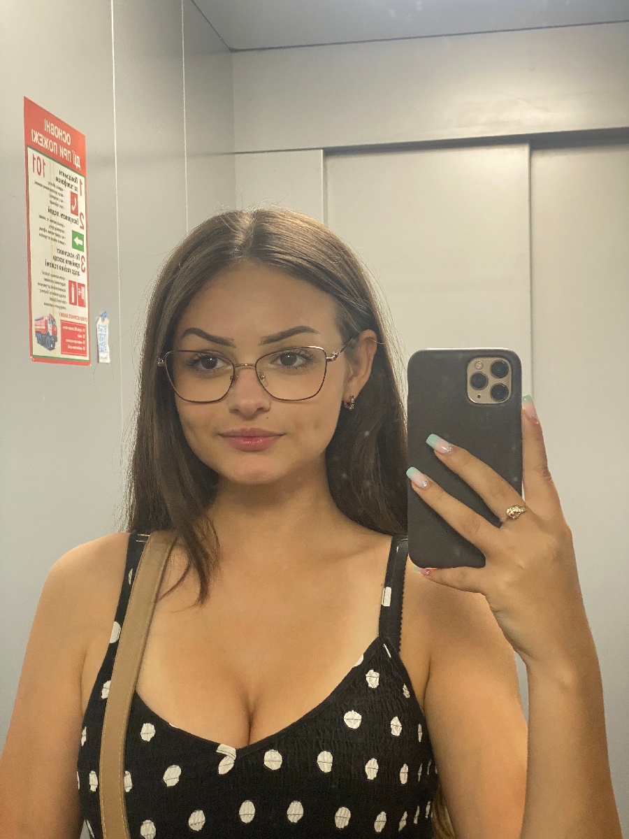 Sexy model Stacy in Sydney