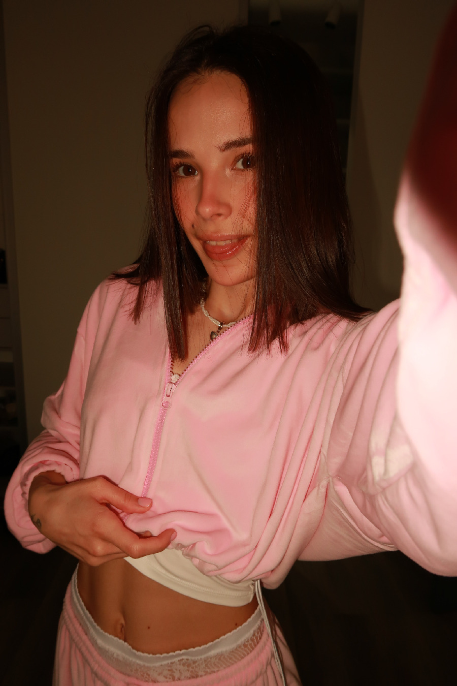 Tina brings the glow — live moments in Sydney