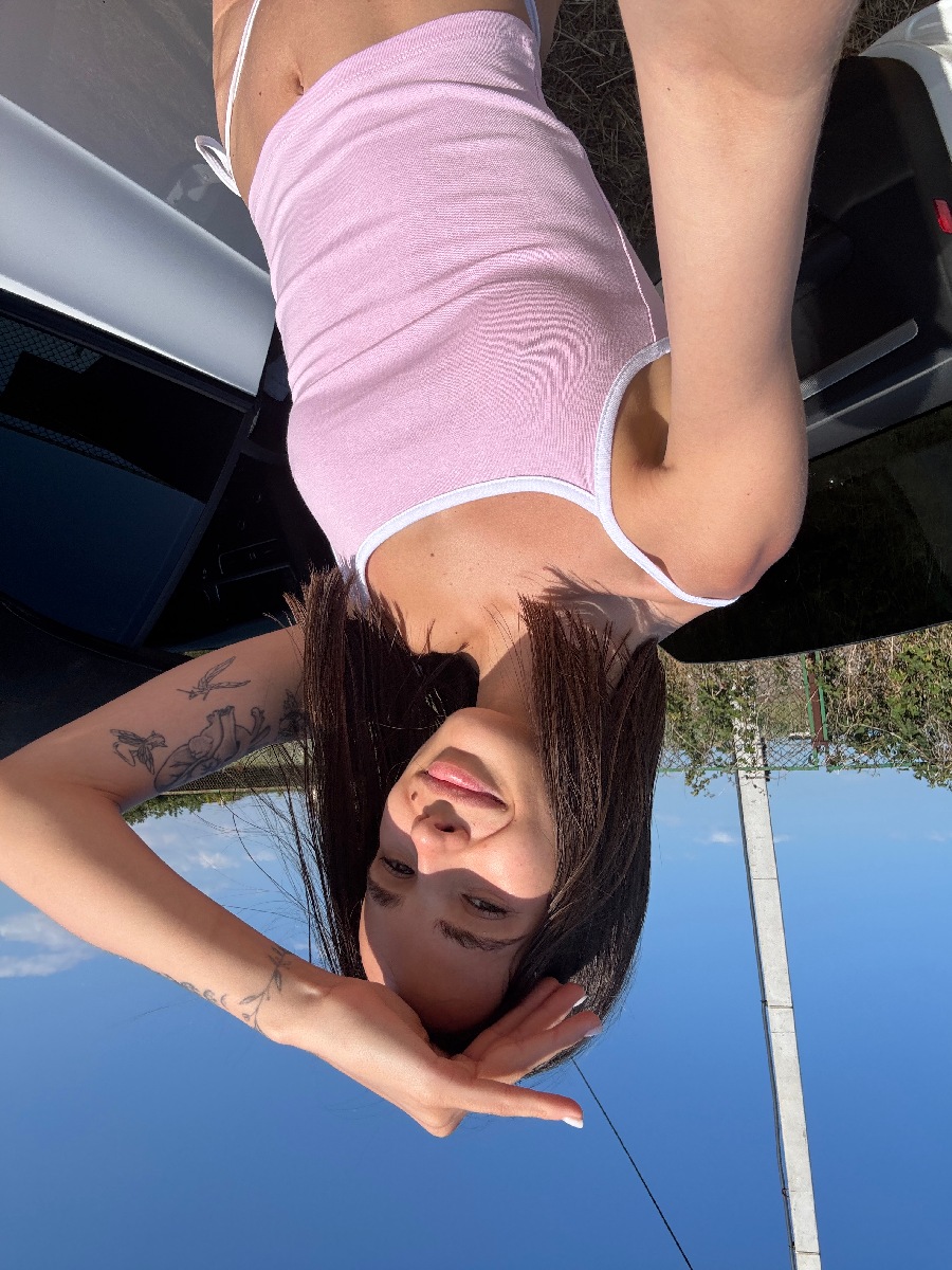 Sexy model Tina in Sydney